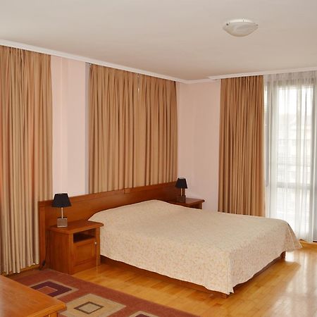 Hotel Drama Burgas Exterior foto