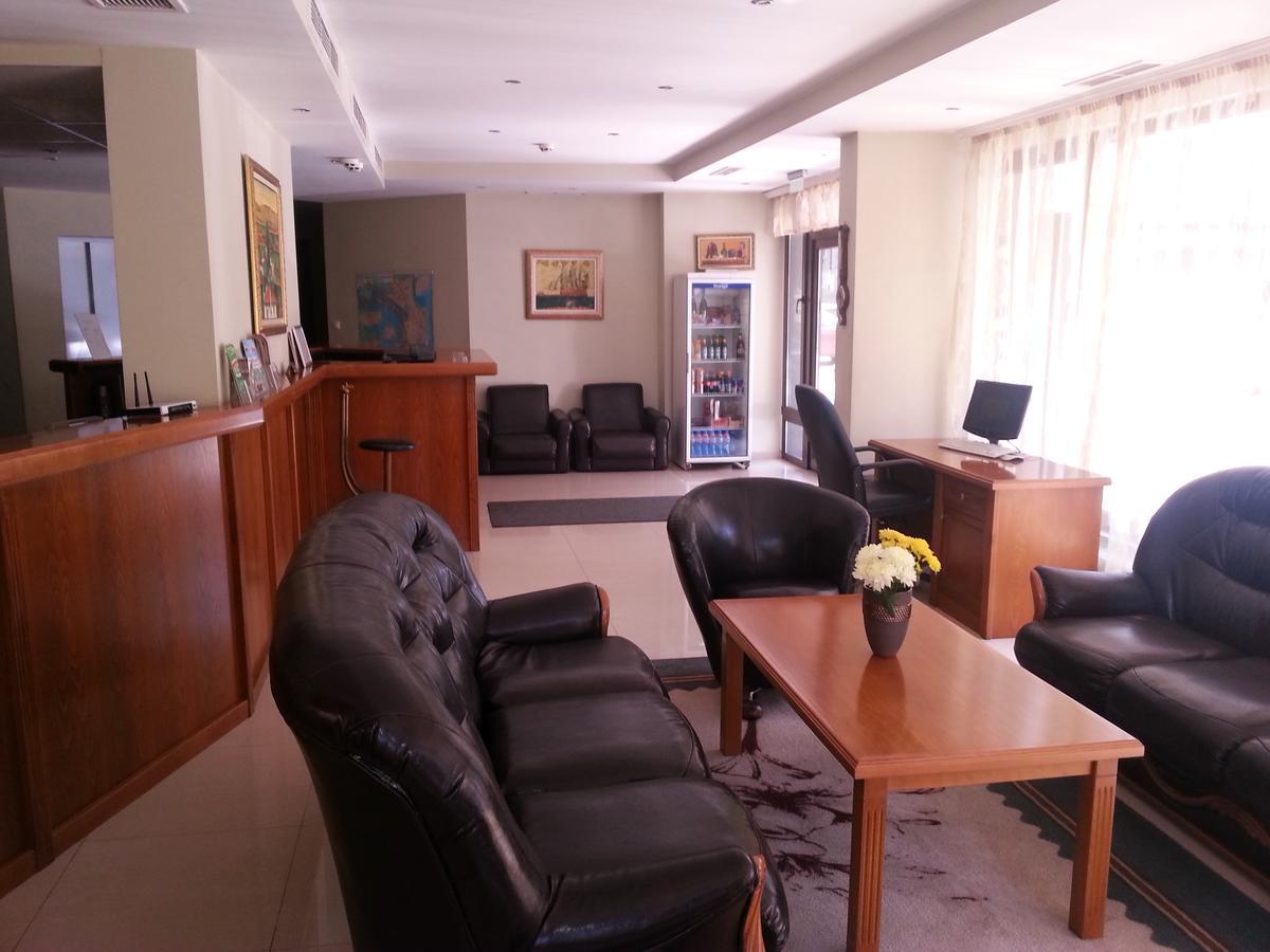 Hotel Drama Burgas Exterior foto